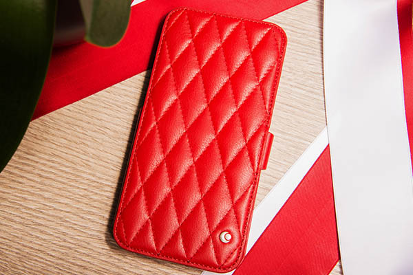 Apple iPhone 15 Plus leather case