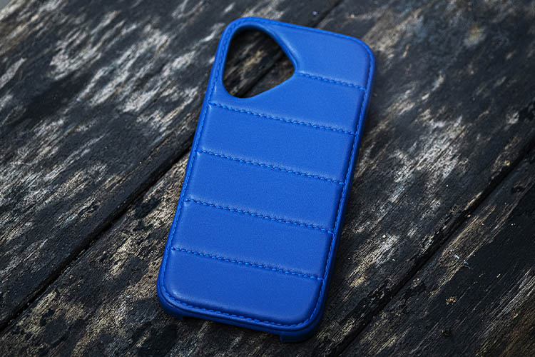 Apple iPhone 16 padded case